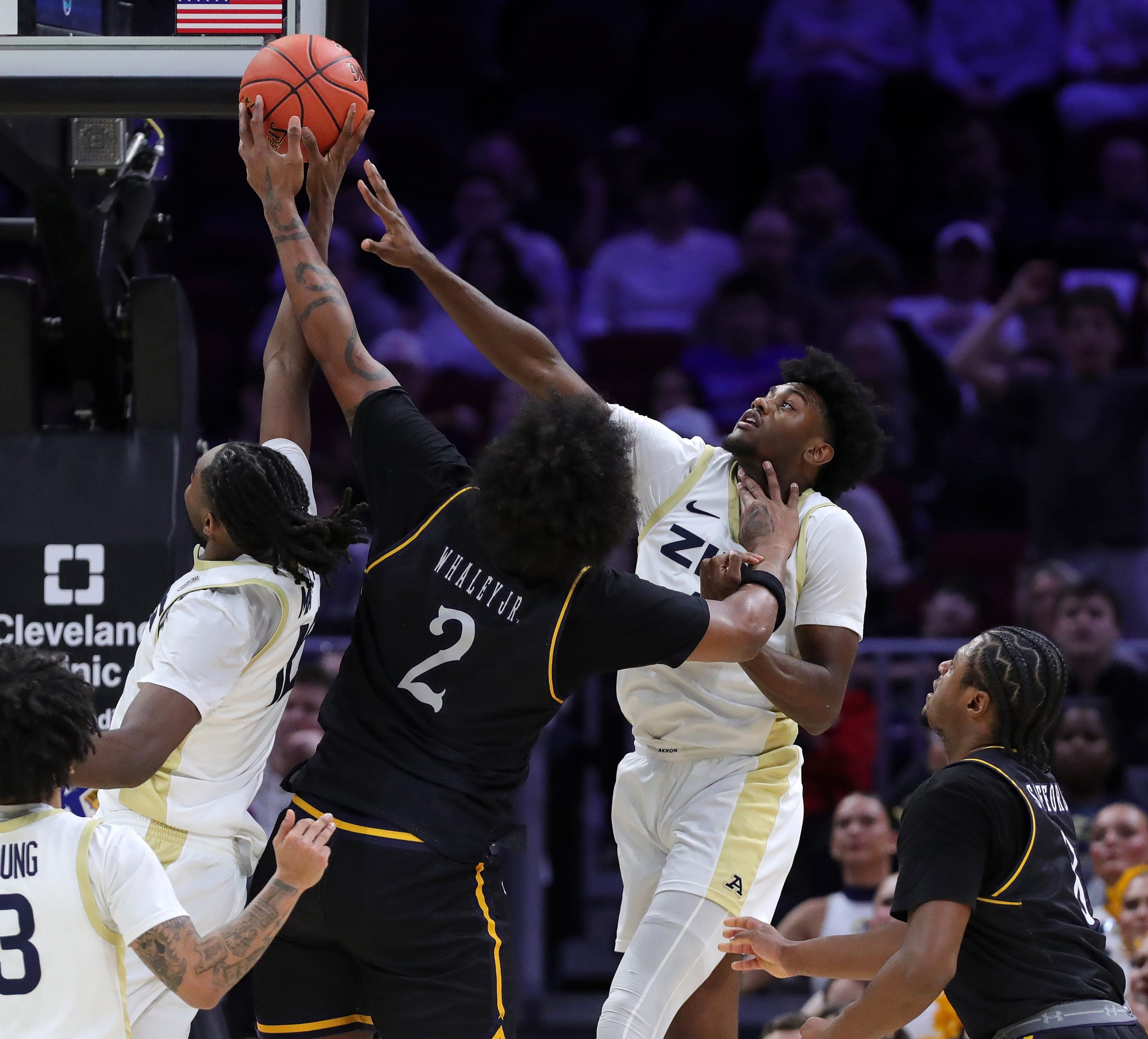 Illinois State ends Kent State's season in first round of NIT