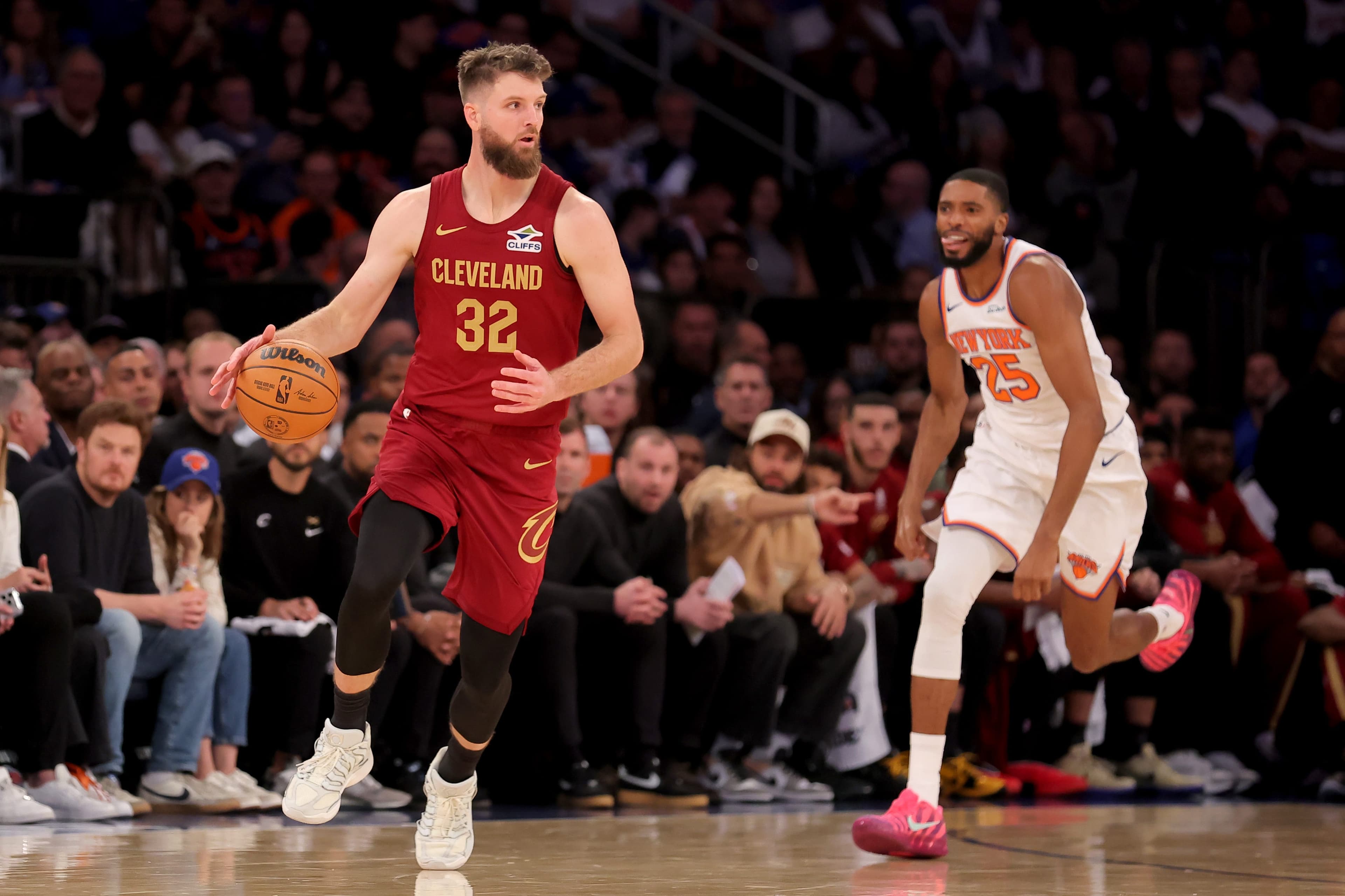 Cavaliers vs Knicks predictions. Who wins Game 1 of conference finals?