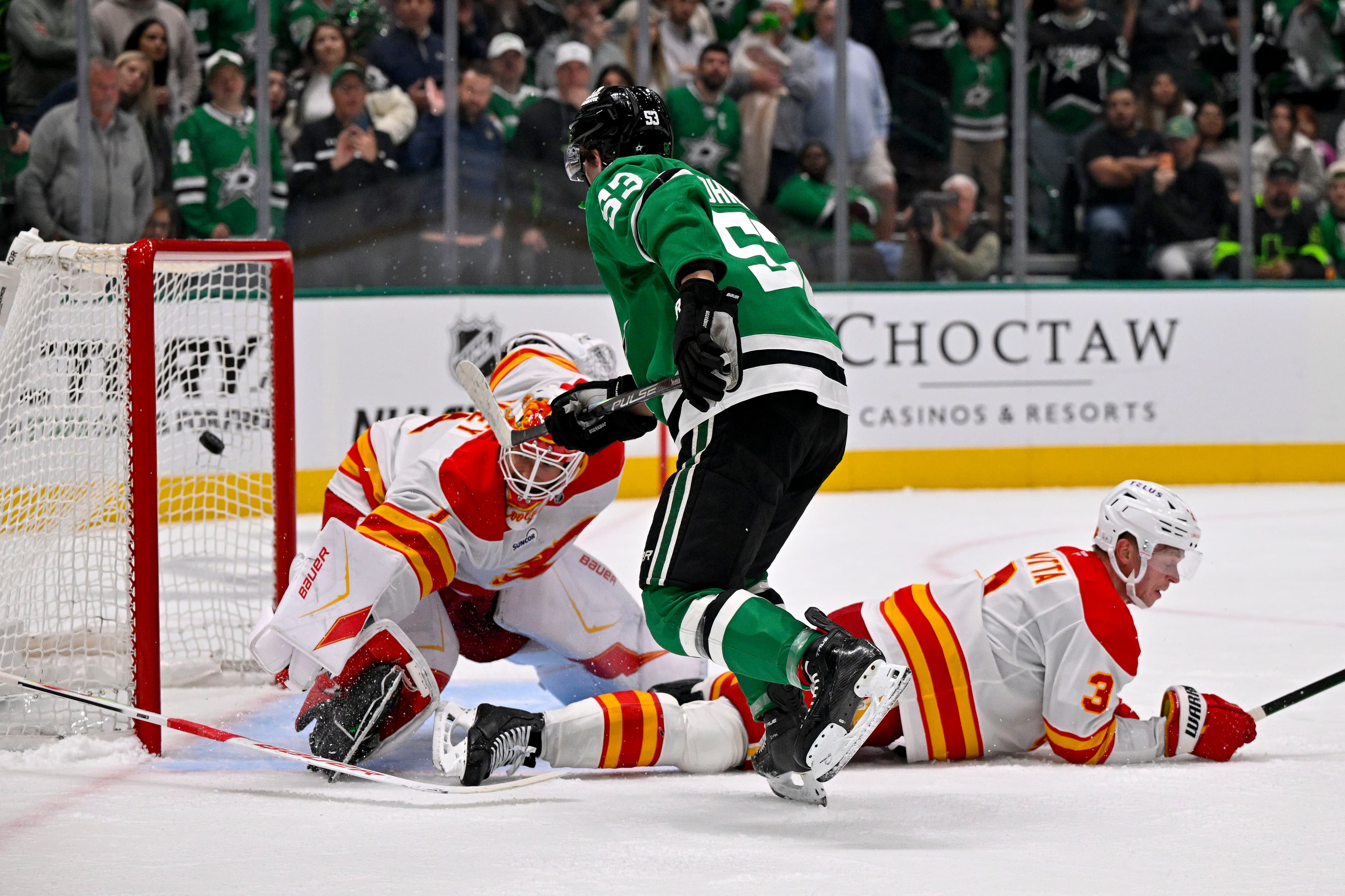 Dallas Stars game notes: Johnston’s cold as ice & an ugly game still ends with two points in OT win vs Flames