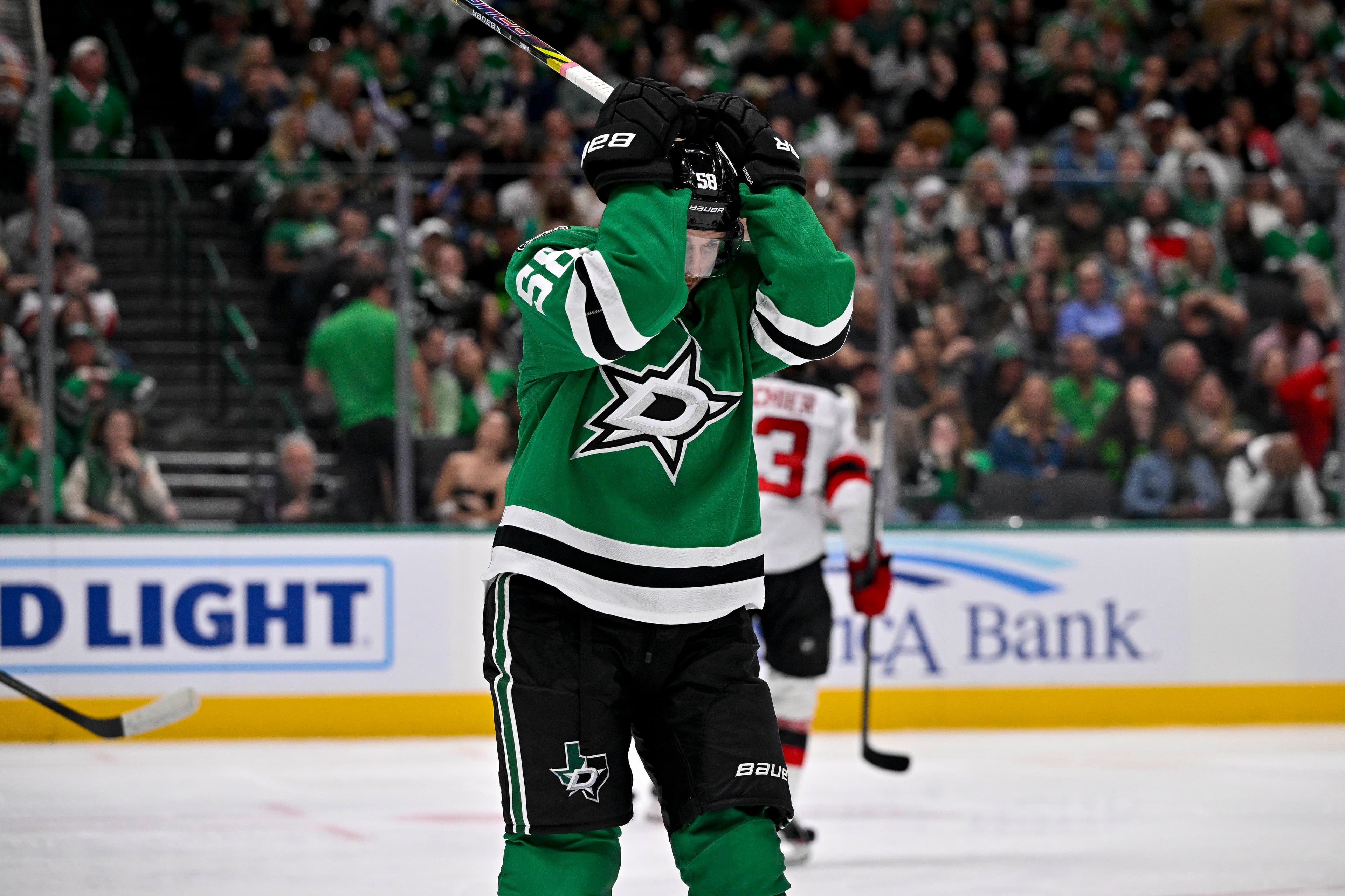 Dallas Stars game notes: Ugly start, self-inflicted wounds, & an adverse situation in loss vs Devils