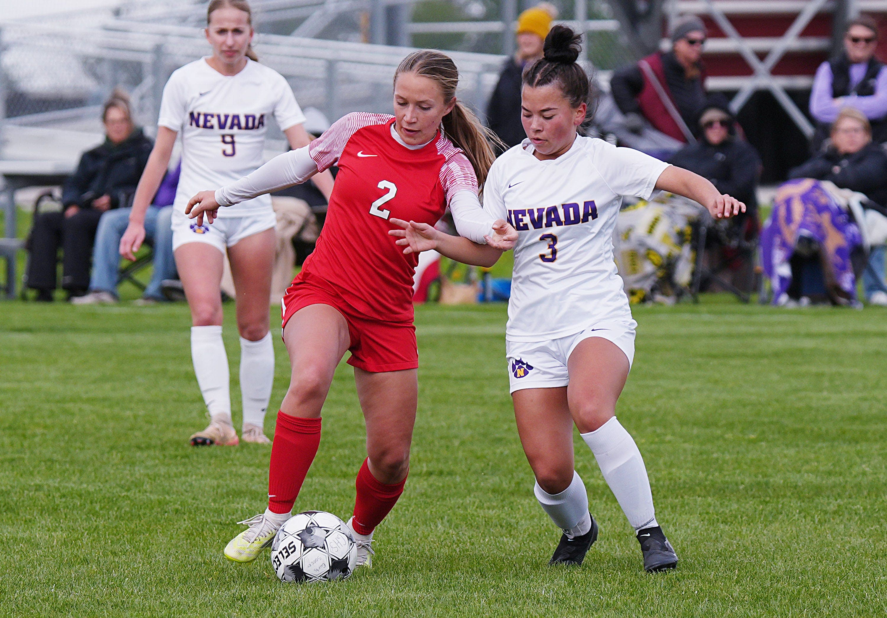 Raya Mueller, Carson Squiers voted the Tribune's Athletes of the Week