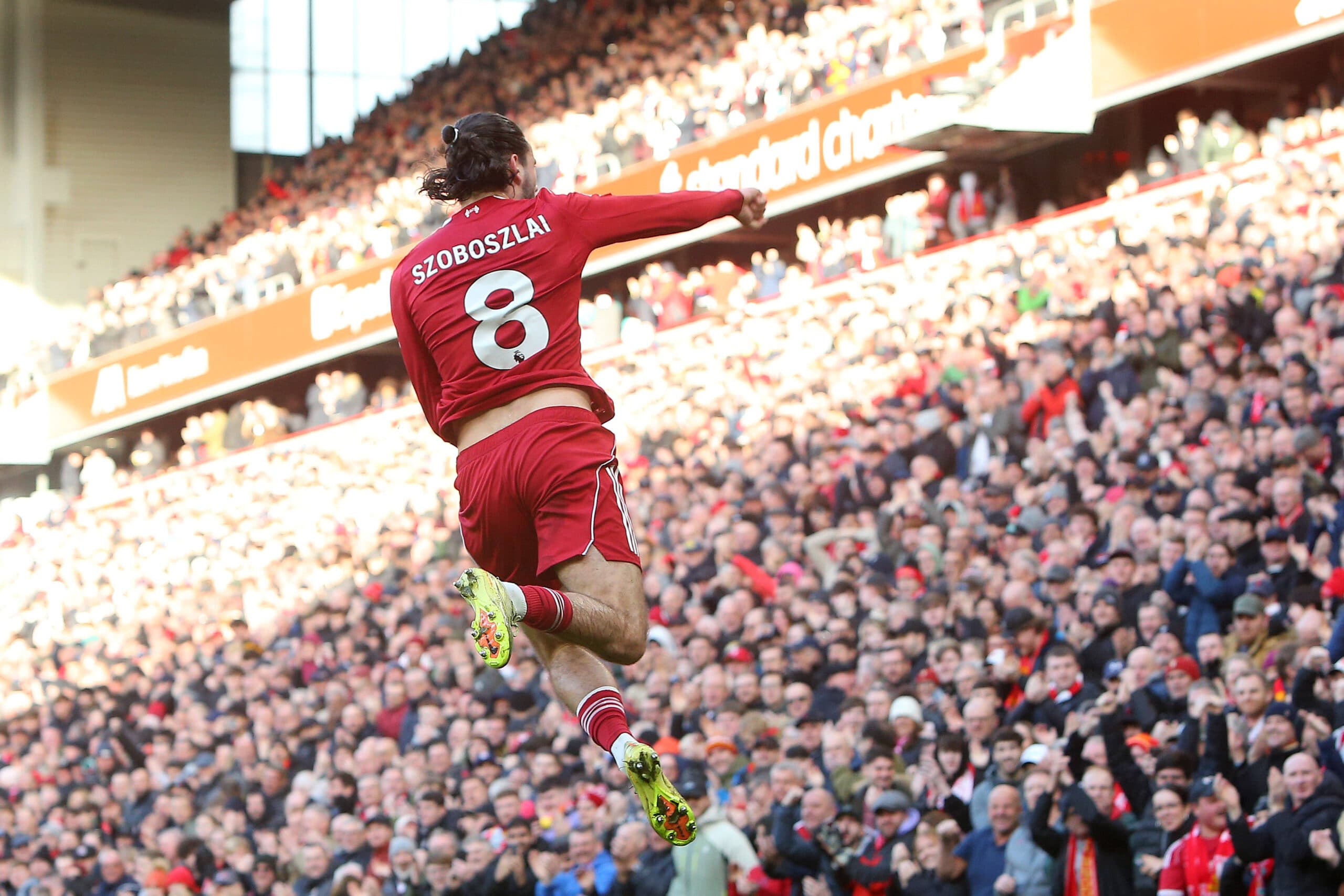 Reds' Star Performs Spectacular Comeback to Defeat Spurs 3-1 at White Hart Lane!