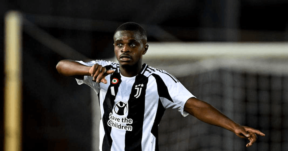 Report: Liverpool to battle Man United in the race to sign French defender