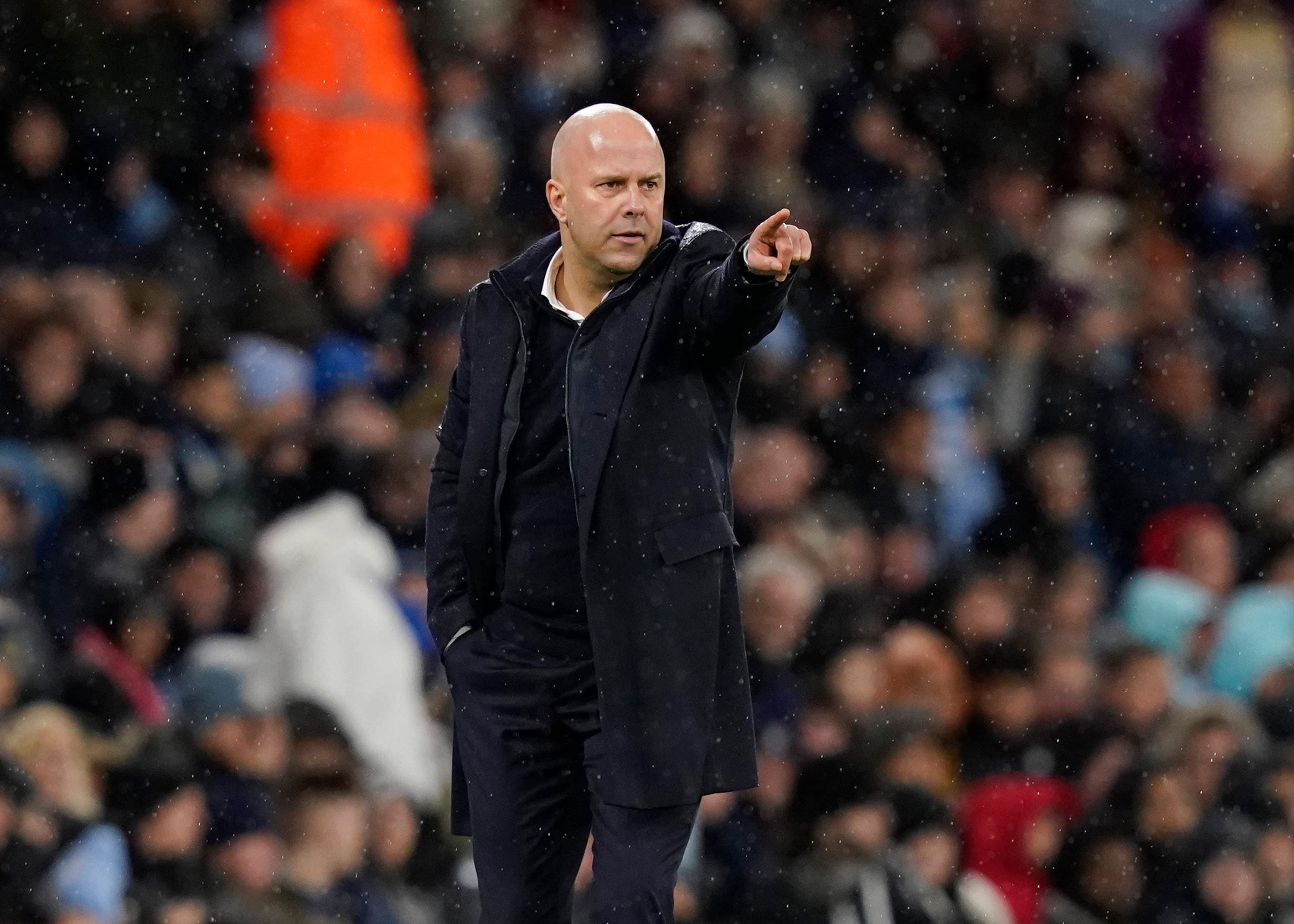 'Unbelievable' Liverpool star set for surprise exit offer