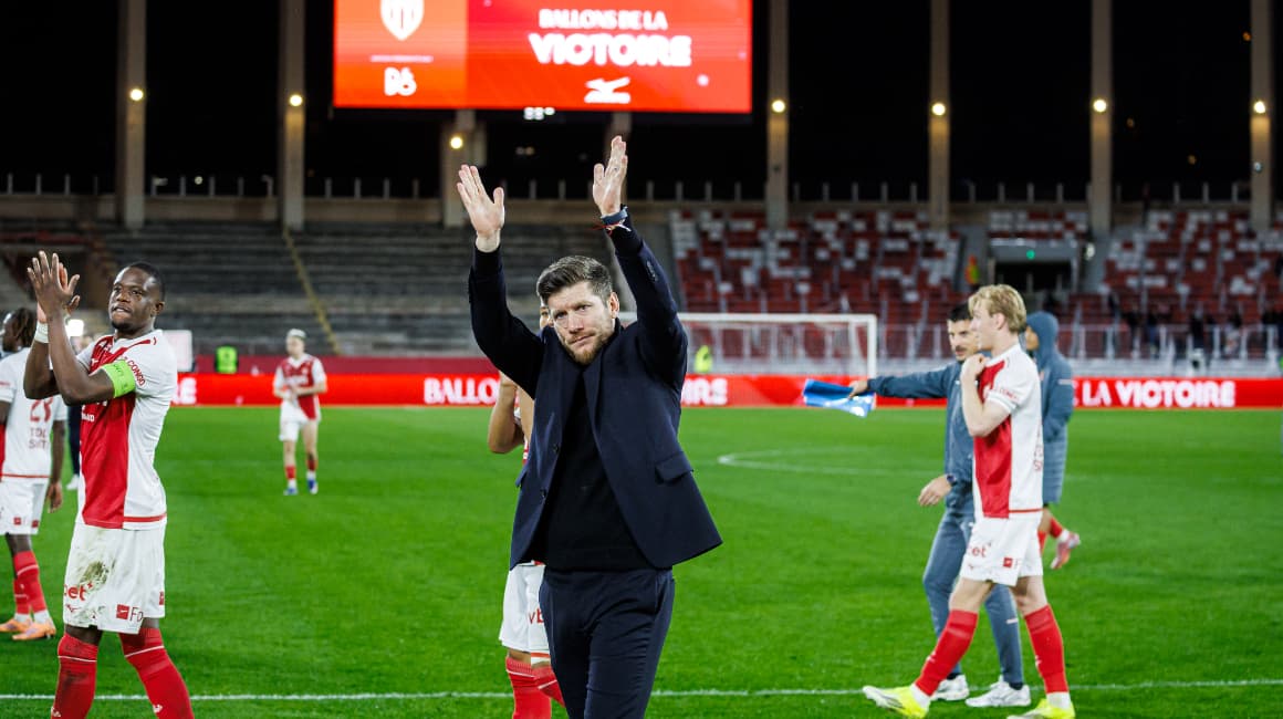 Goalkeeper Sebastien Pocognoli Lights Up Squad in Spectacular Display!