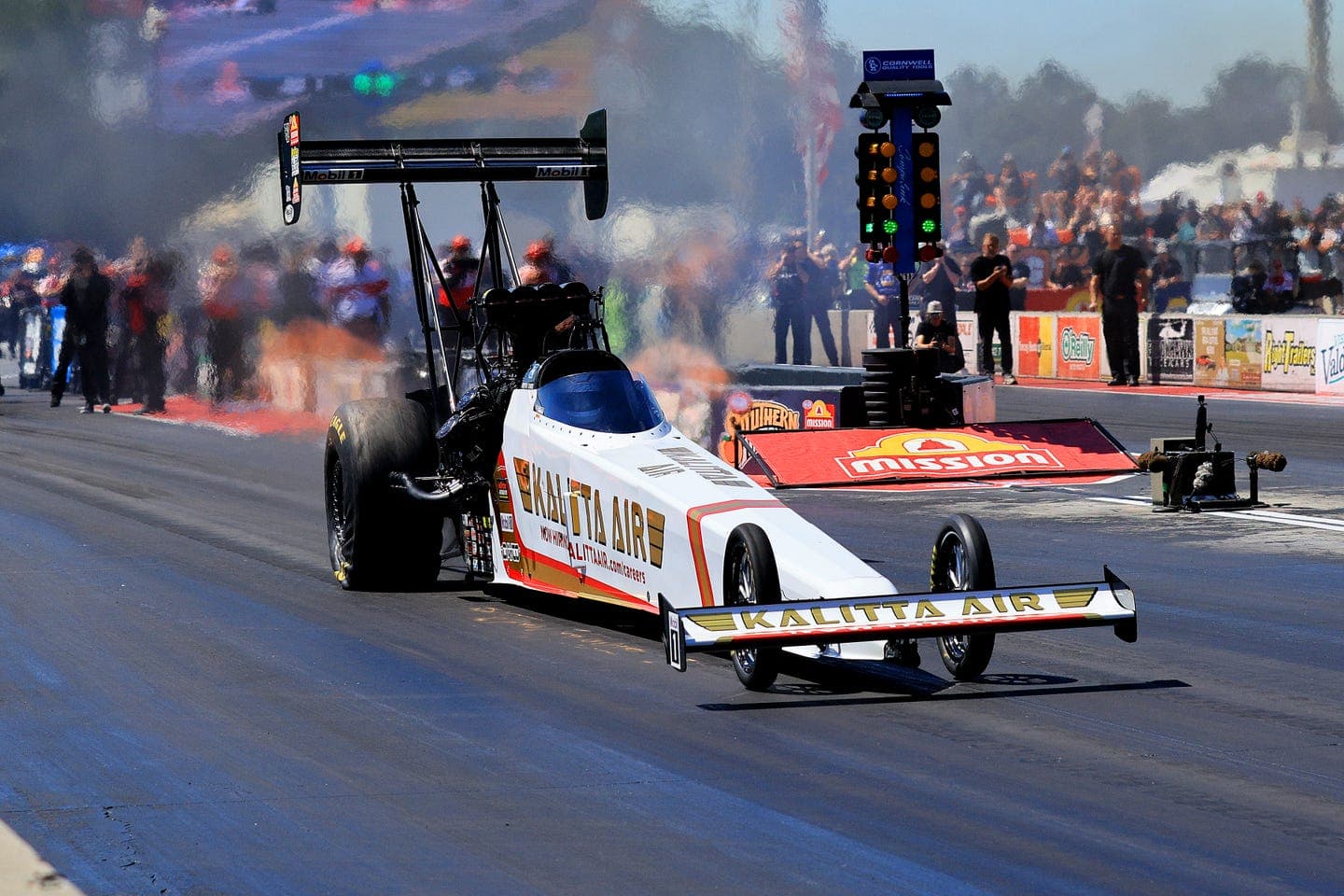 Langdon Tops Kalitta in All-Kalitta NHRA Final at Southern Nationals