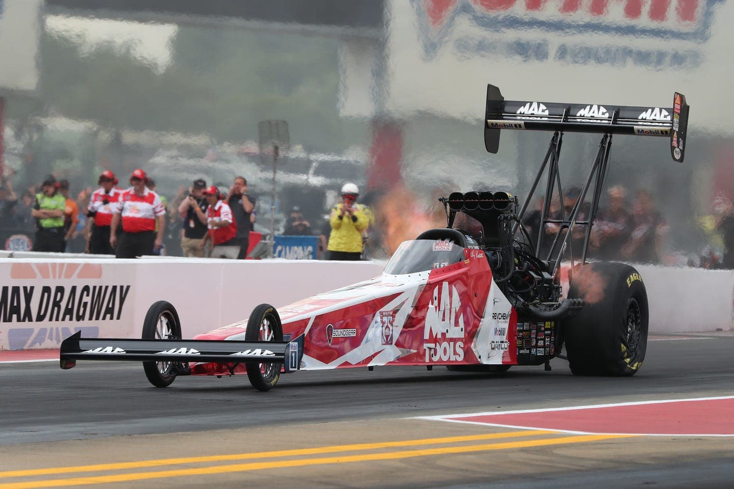 Kalitta Sets zMAX Dragway Record, Wins NHRA 4-Wide Nationals