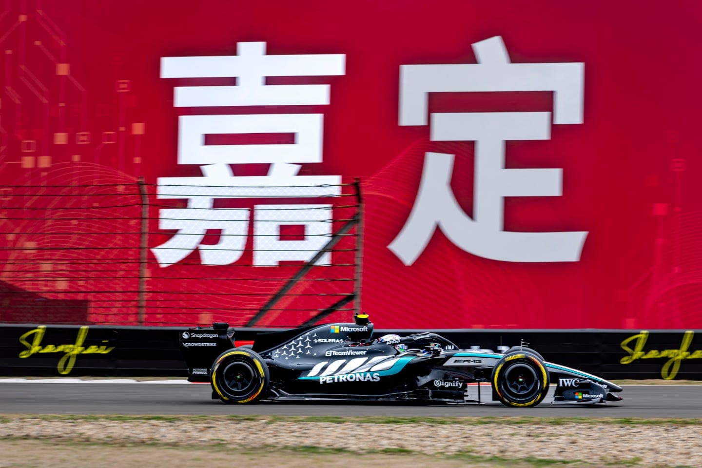 New Headline: Kimi Rädrich Dominates India's Racing Circuit in All-Indian Challenge Victory