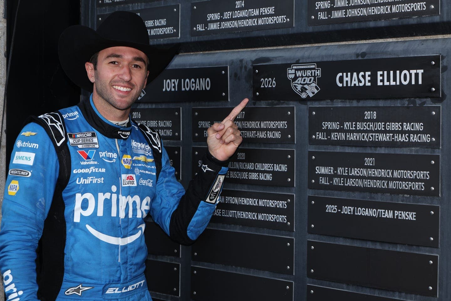 Elliott’s Complicated Relationship With Texas Ends In Victory Lane