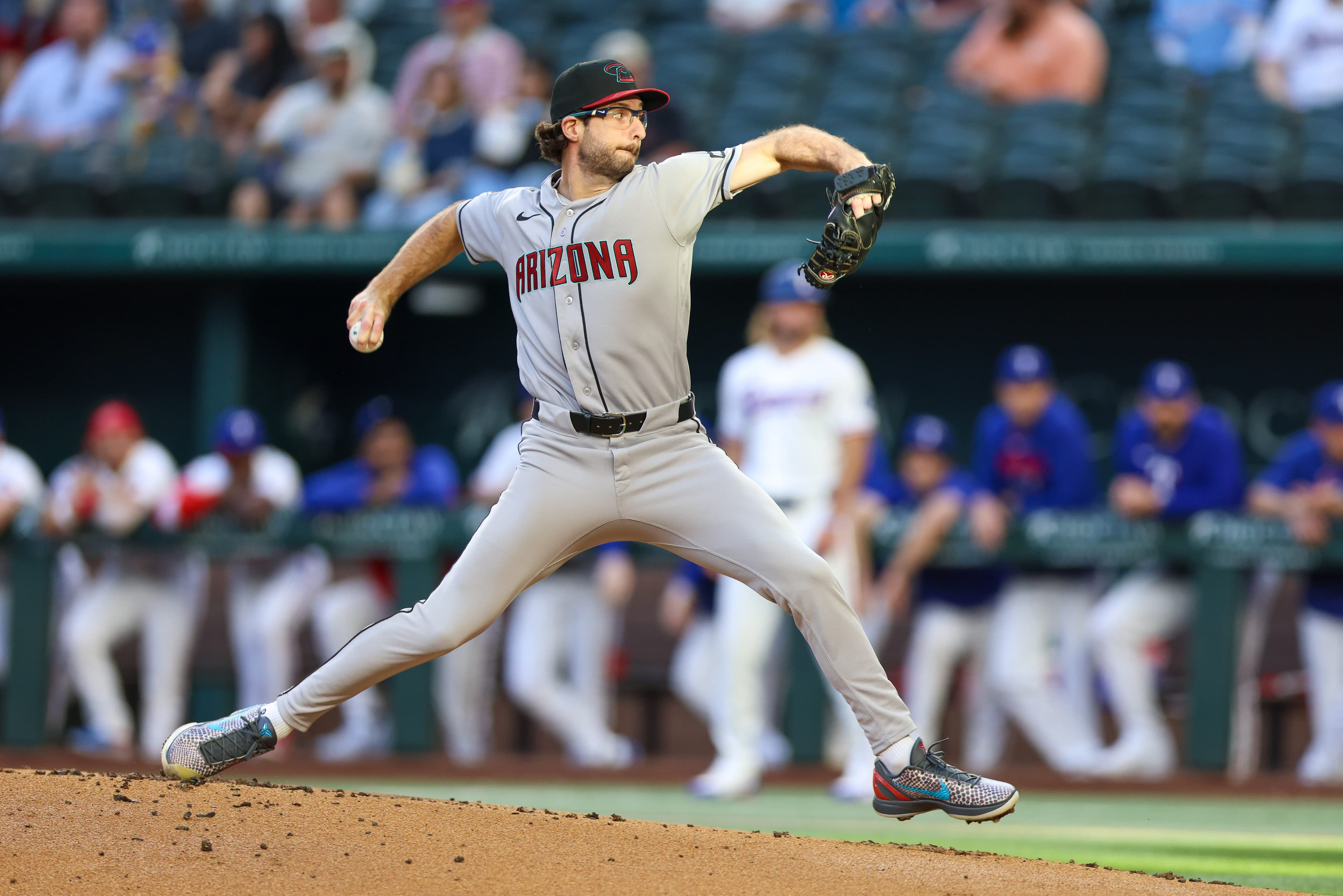 Diamondbacks vs. Giants updates. Honoring the late Nicole Hazen