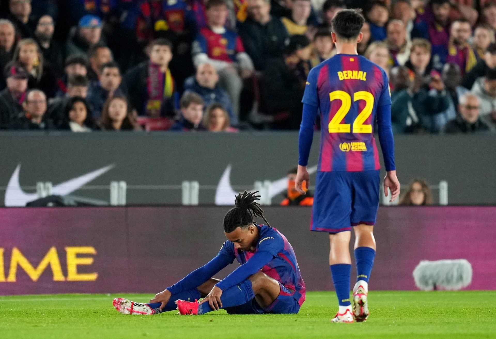 Timely boost for Barcelona as key defensive duo expected to be fit after international break