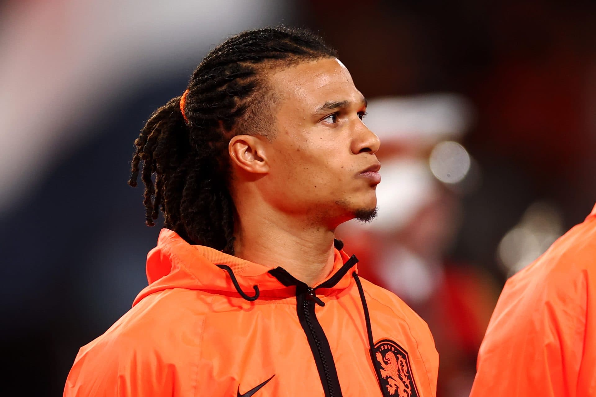 Manchester City experienced star remains an option for Barcelona – report