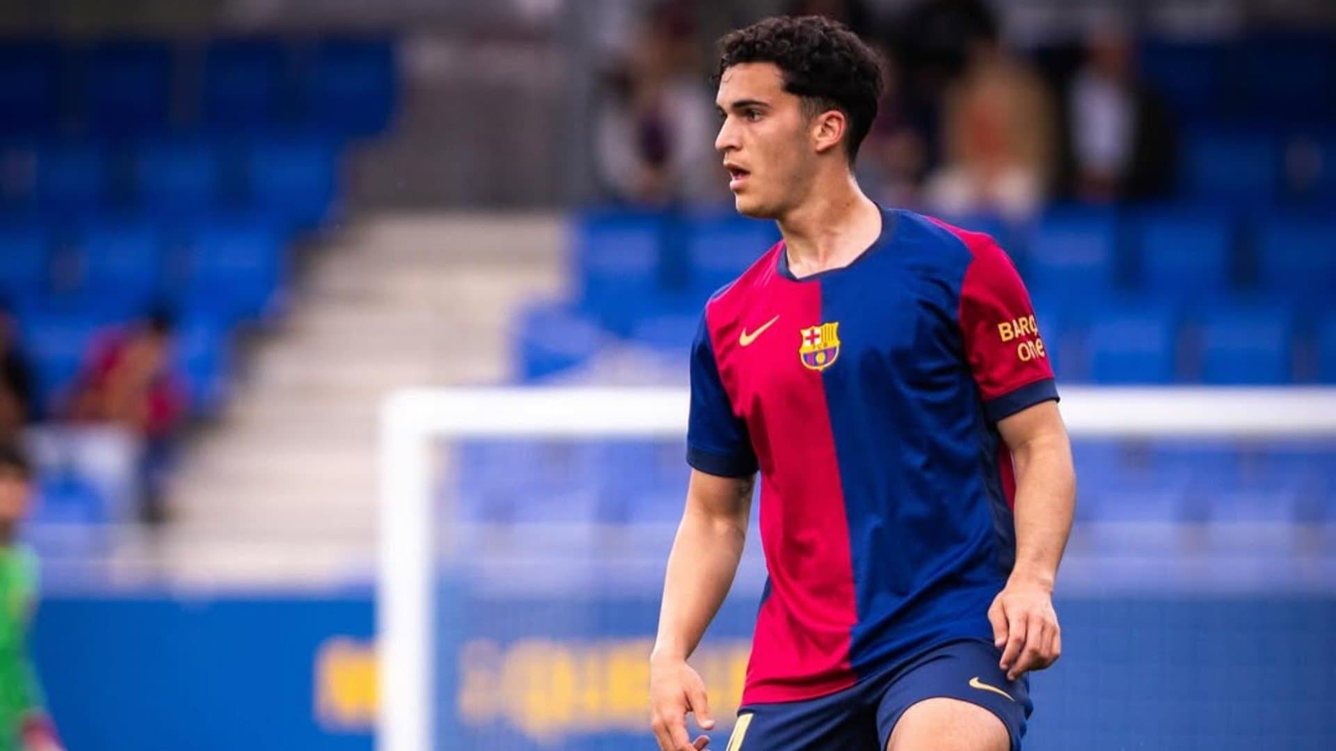 New Headline: "Thrilling Stats & Expert Insights: Up Close & Personal with NFL Highlights