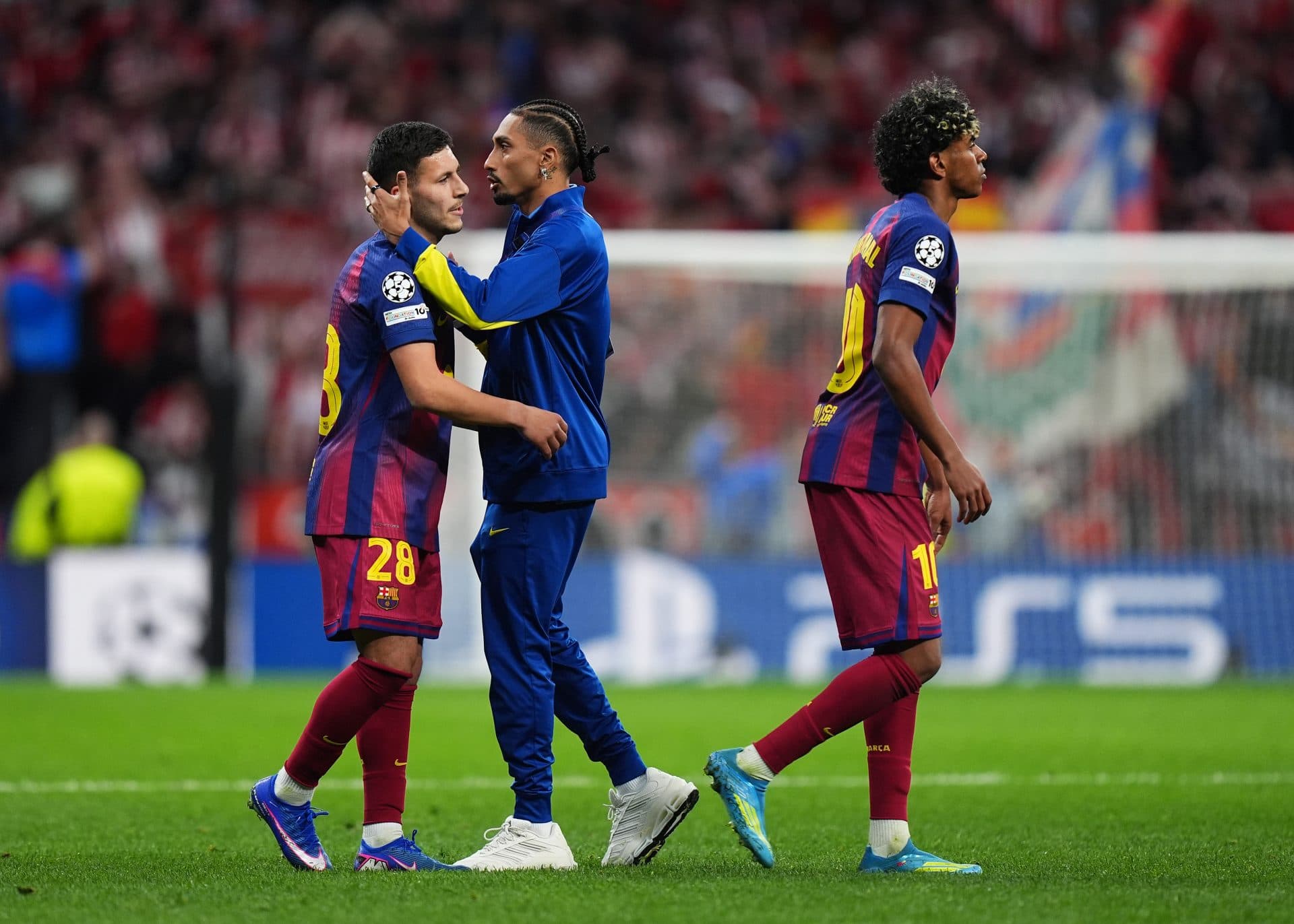 Barcelona Star Raphinha Blasts Referee After Champions League Defeat