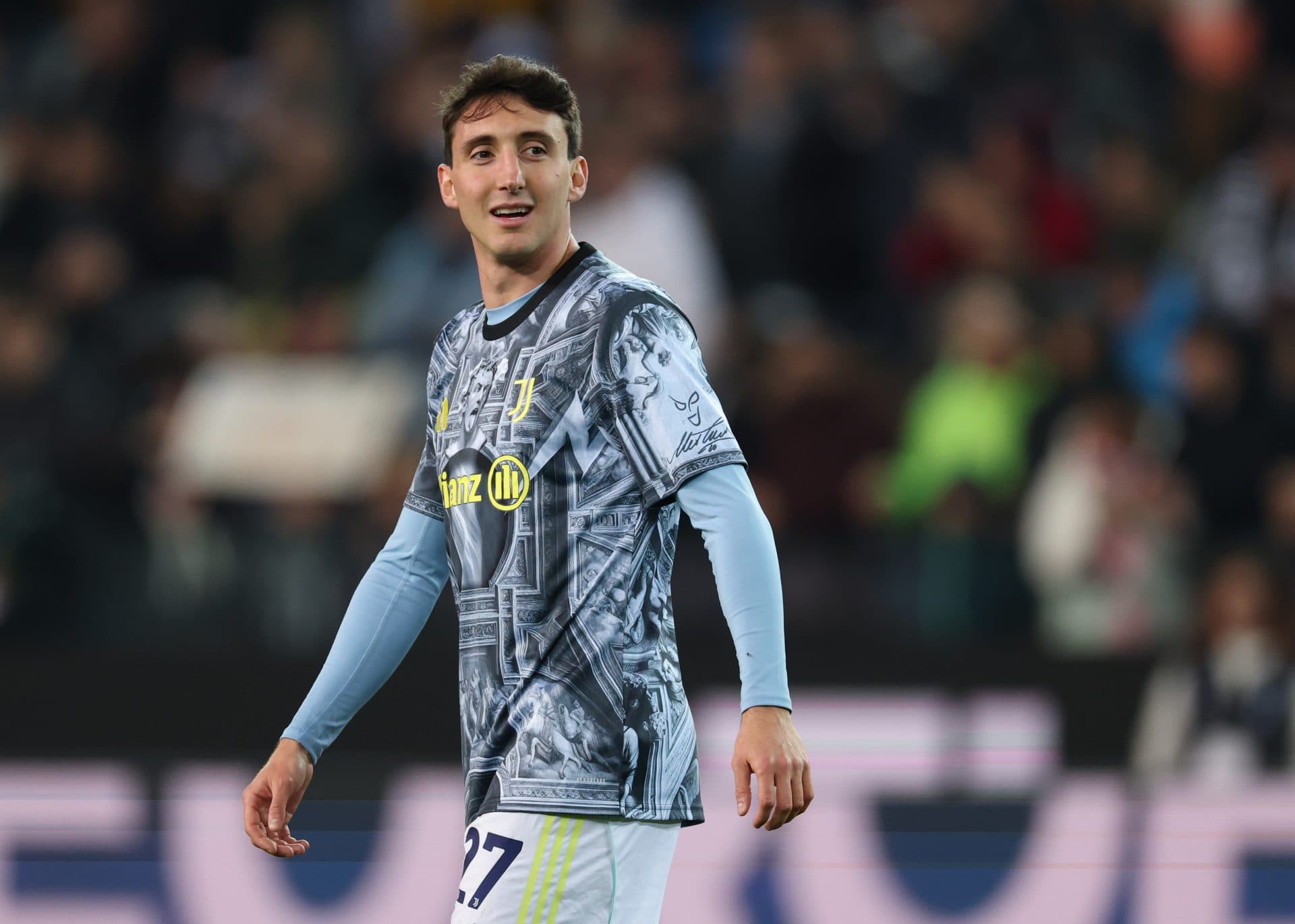 Barcelona keeping close watch on 26-year-old Juventus full-back