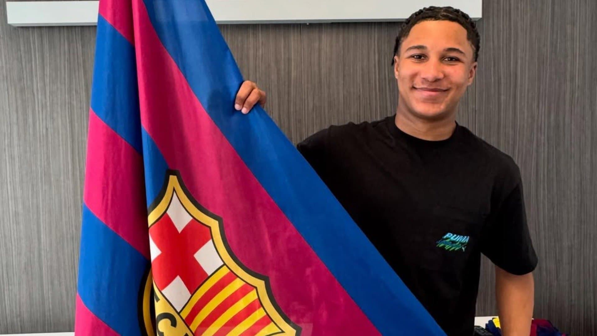 Promising Barcelona talent to miss rest of the season after frightening injury