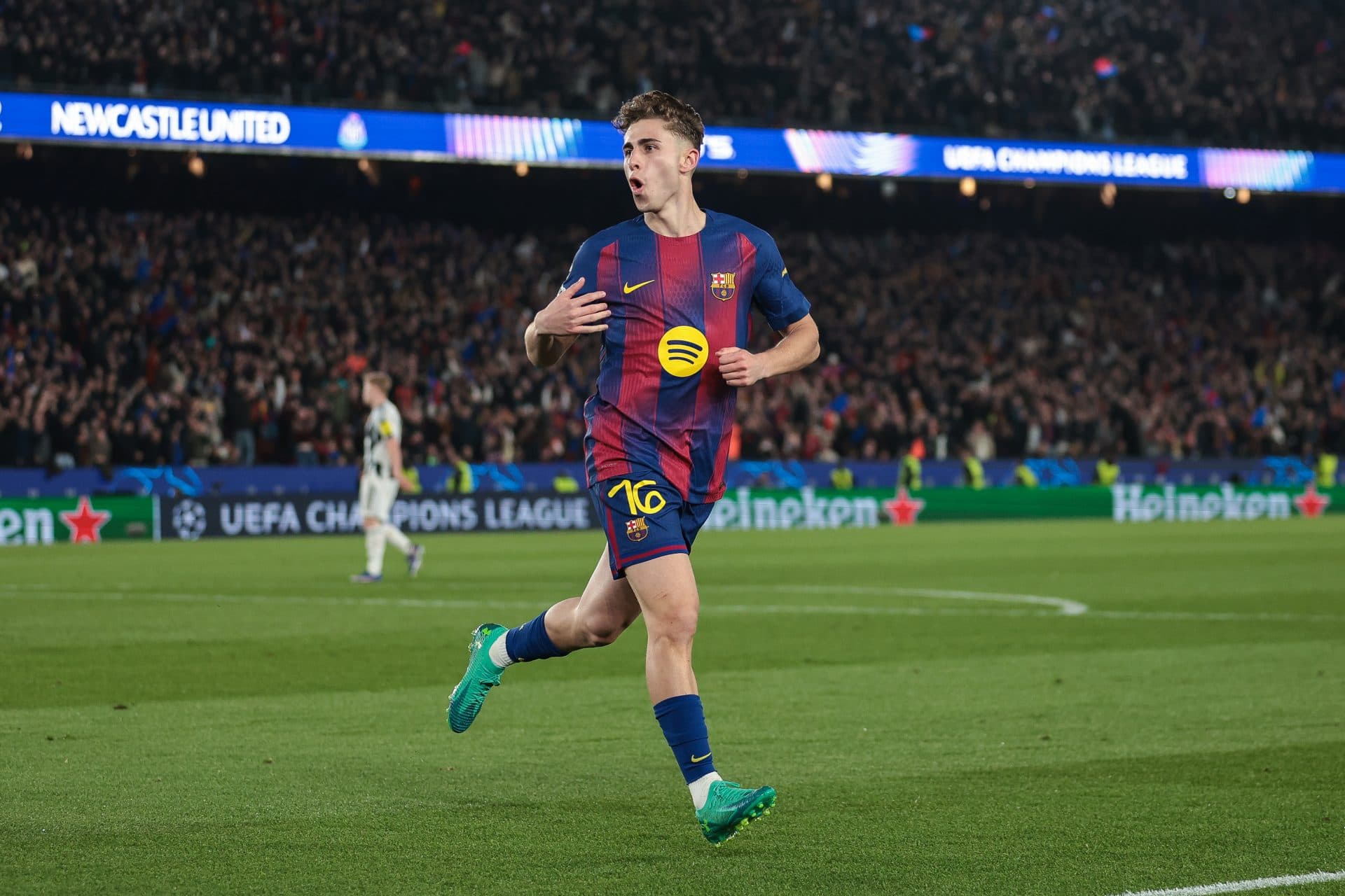 Man United could have to cough up €100m for Barcelona rising star reluctant to leave