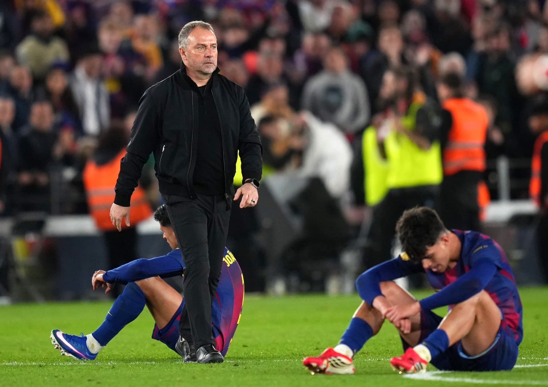 Flick facing massive dilemma as returning Barcelona stars complicate team selection