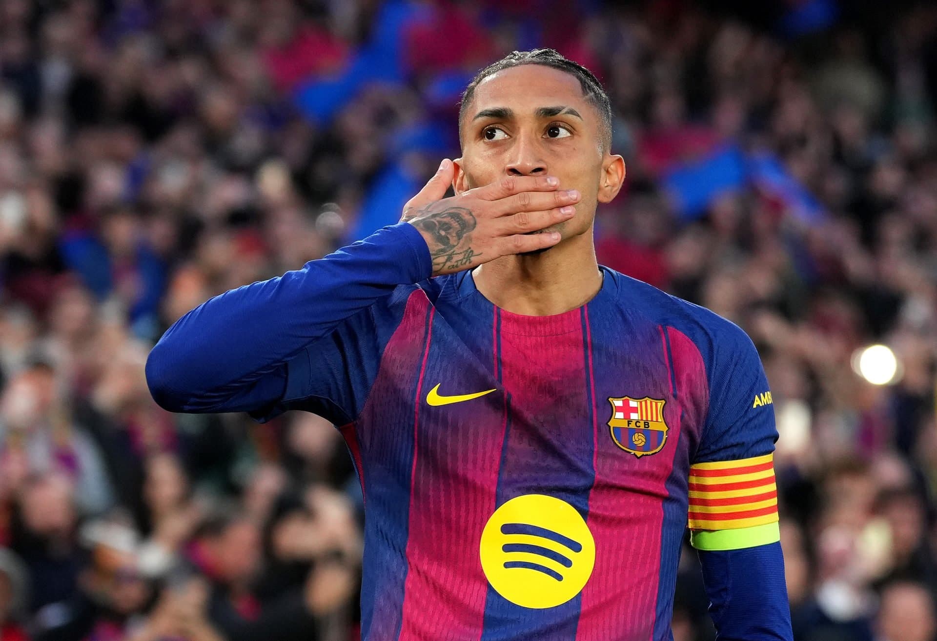 Barcelona captain makes firm decision on future amid continued Saudi Arabia interest