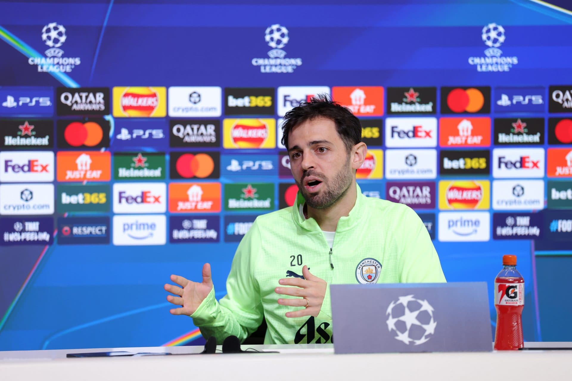 Barcelona caught in severe dilemma over Man City captain’s free transfer opportunity