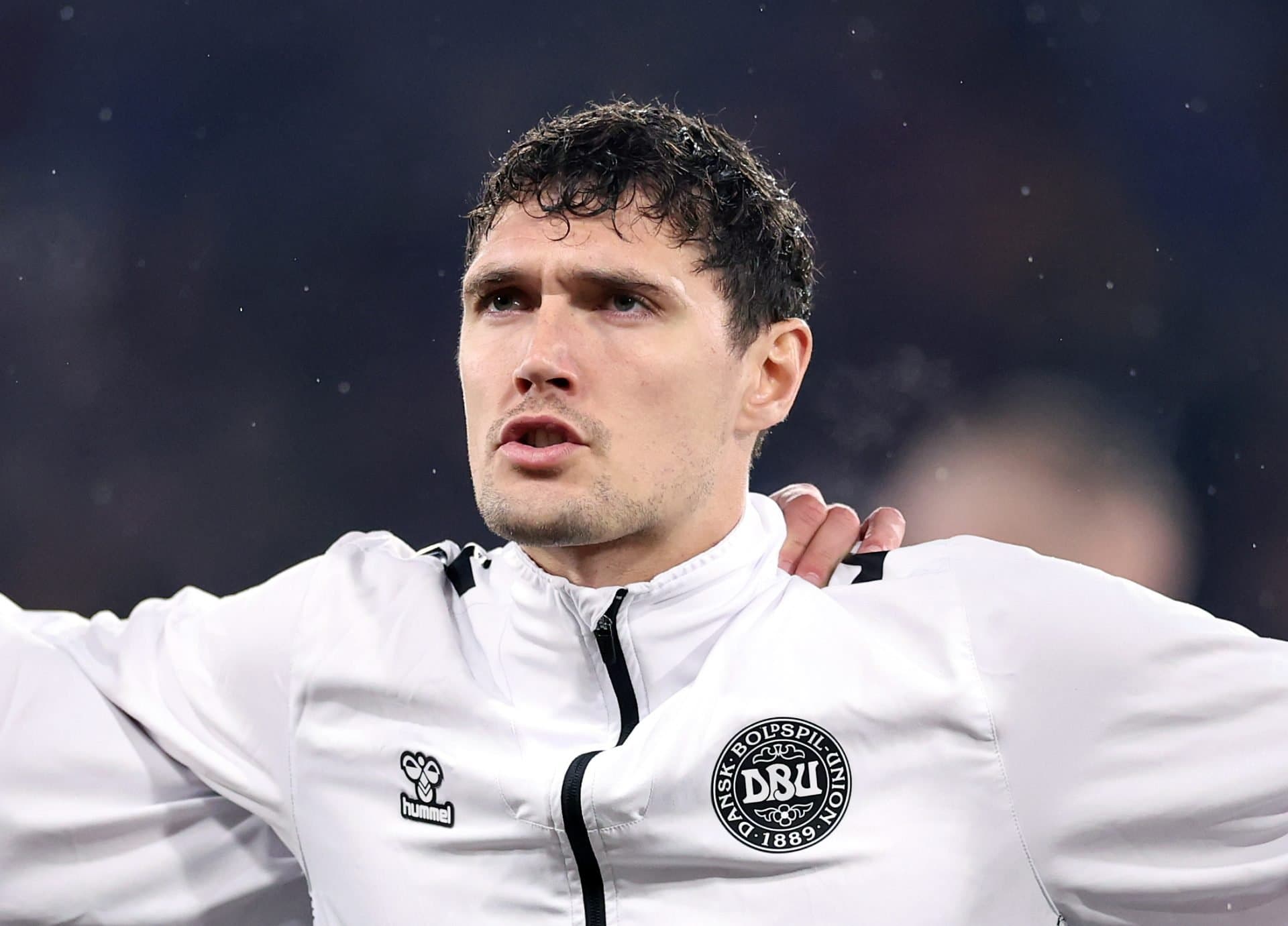 Barcelona still remain unsure over future of injury-prone defender amid expiring contract