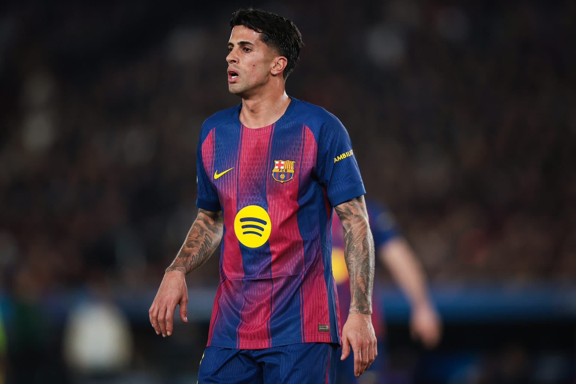 Barcelona defender hints at potential return to boyhood club: ‘Prepared to take a pay cut’