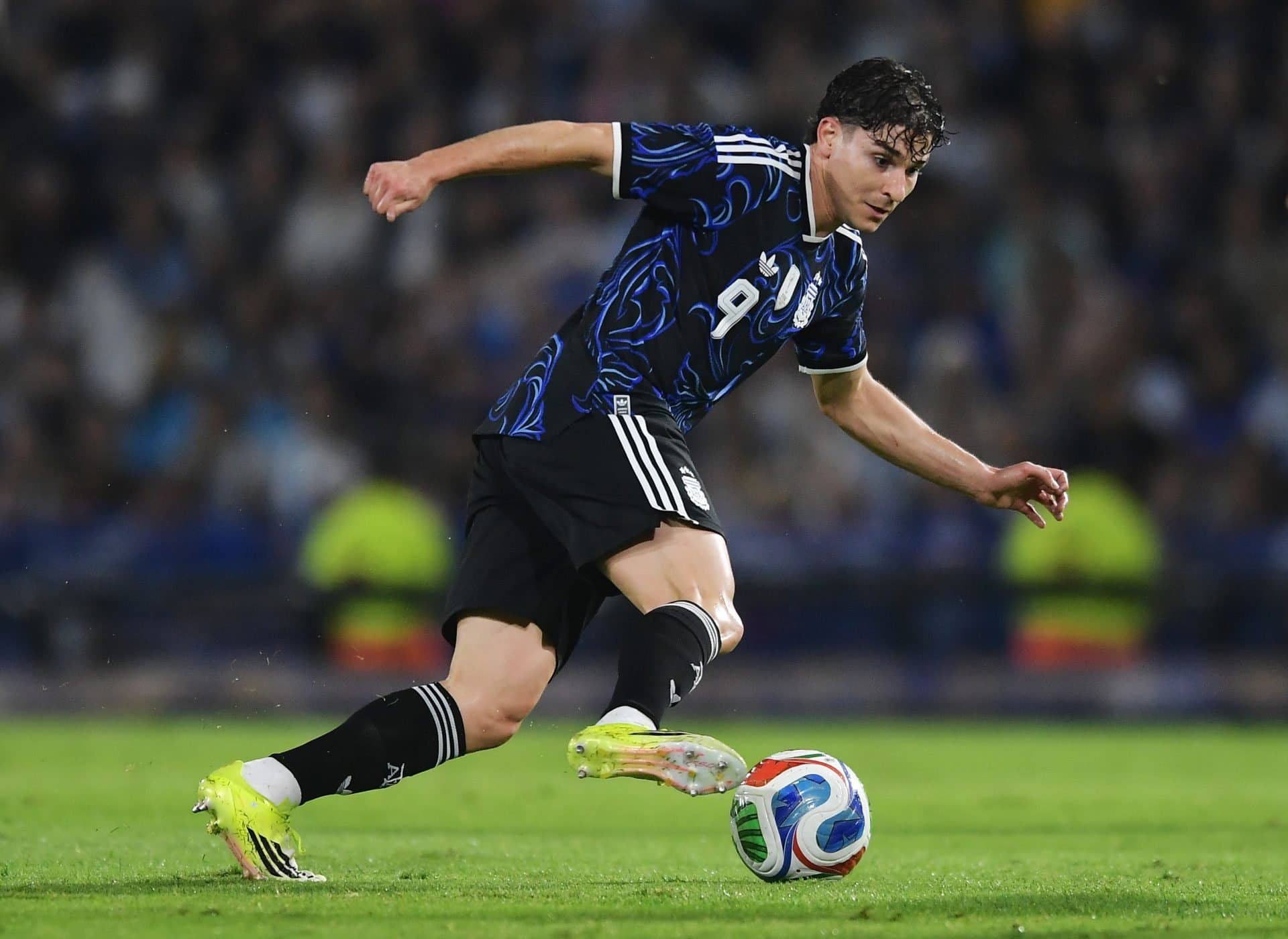 Atletico Madrid do not want to sell 26-year-old superstar to Barcelona – report