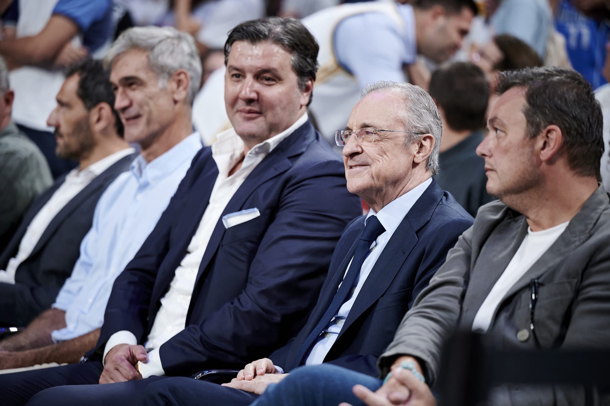 Barcelona superstar emerges as a shock transfer target for Real Madrid president