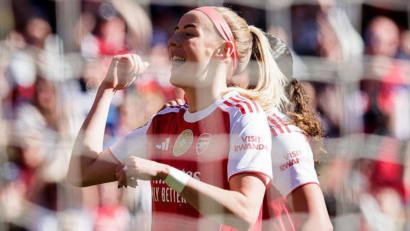 Kelly back to 'best version' before Arsenal's crucial week