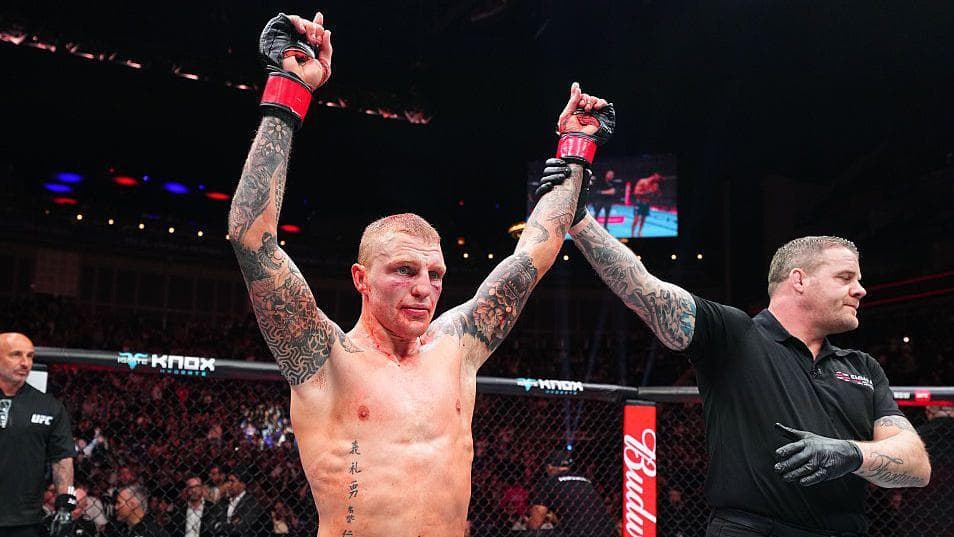 Jones aims for UFC top 15 after London redemption