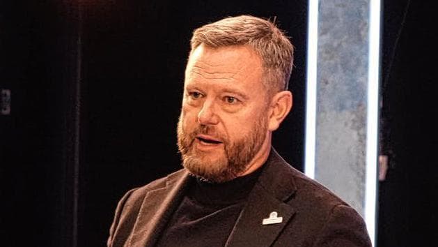 Ipswich chairman sorry for divisive Farage visit