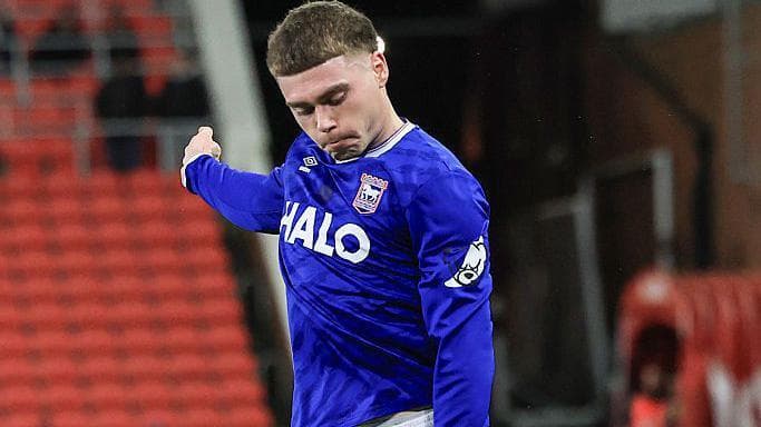 Defender Davis back as Ipswich assess Matusiwa and Azon