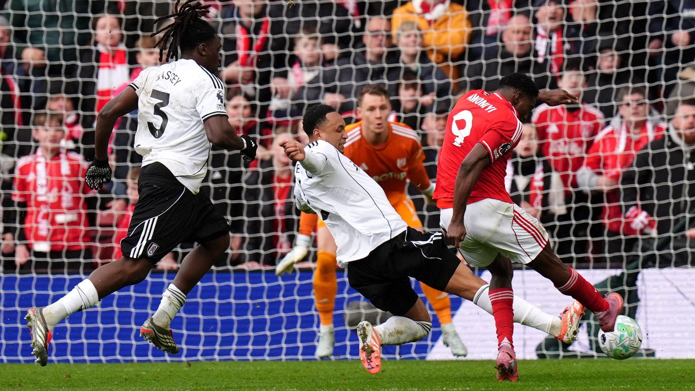 Forest Underwhelms: Clumsy Defenses Hold Back Goal-Driven Effort