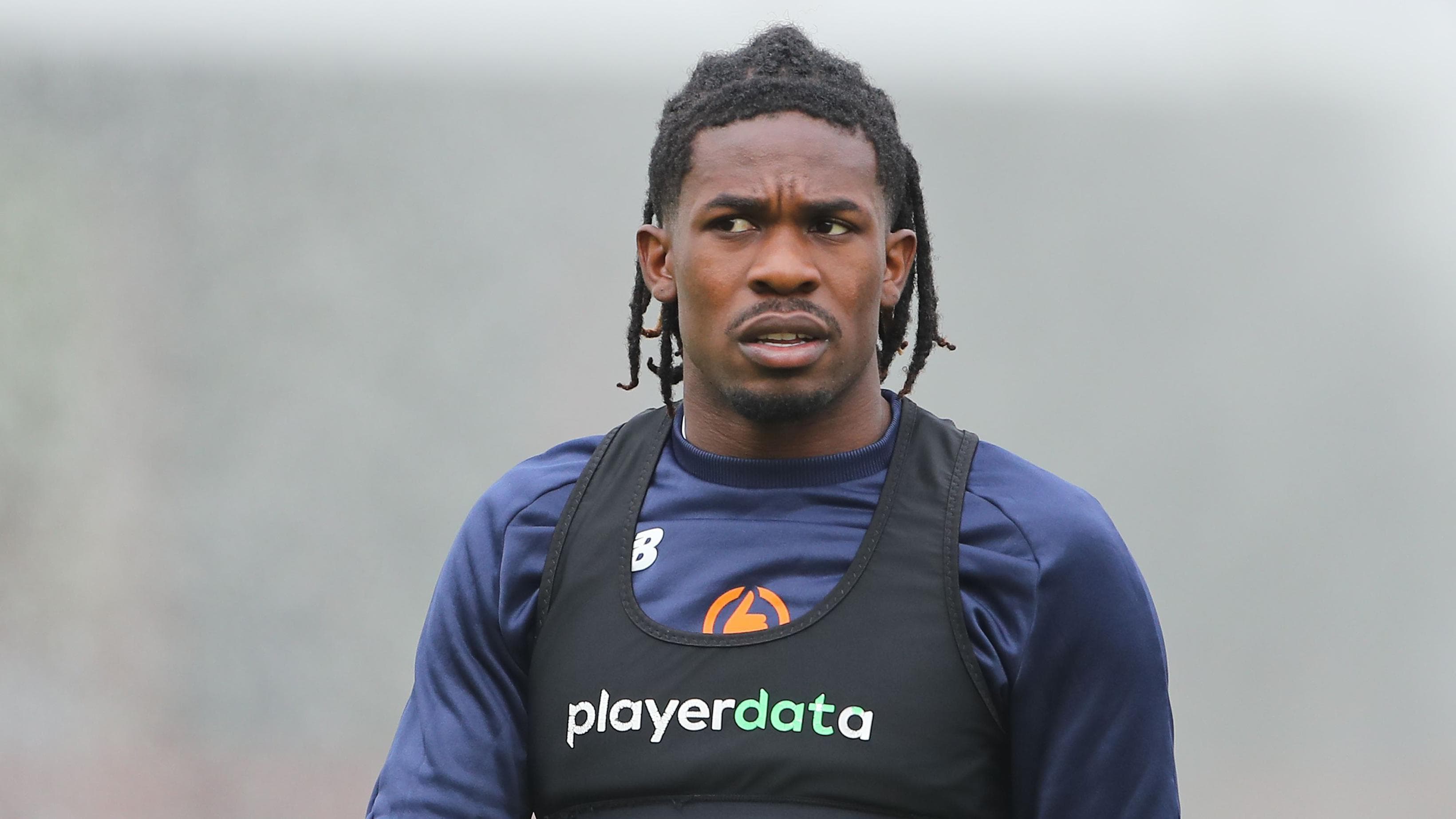 Woking's Akinola signs new deal to 2028