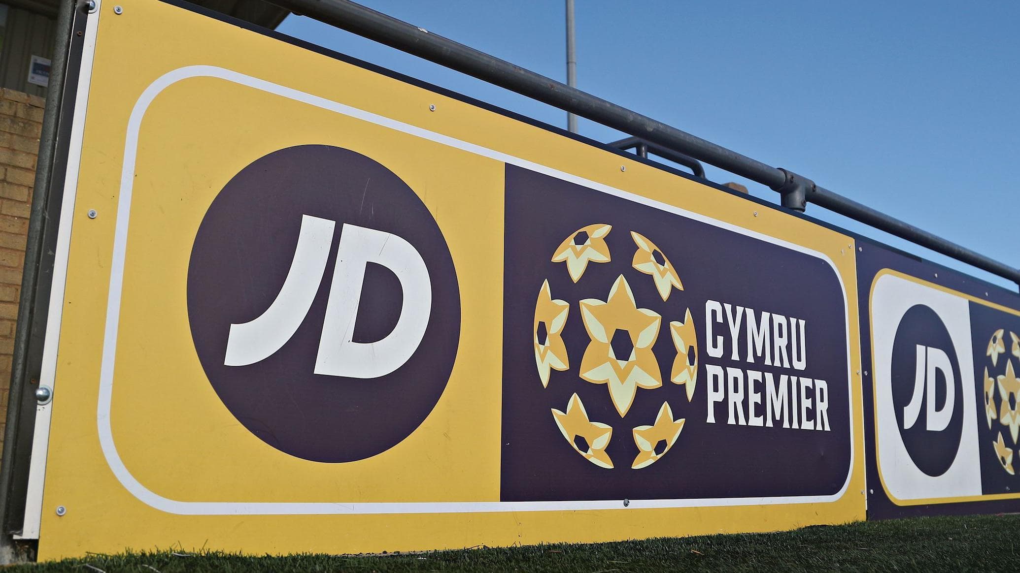 Cymru Premier: TNS extend lead at top with Caernarfon win