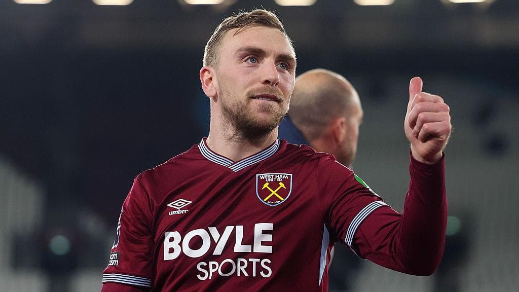 New Headline: West Ham's Steady Defense Keeps Champions at Bay in Premier League Action