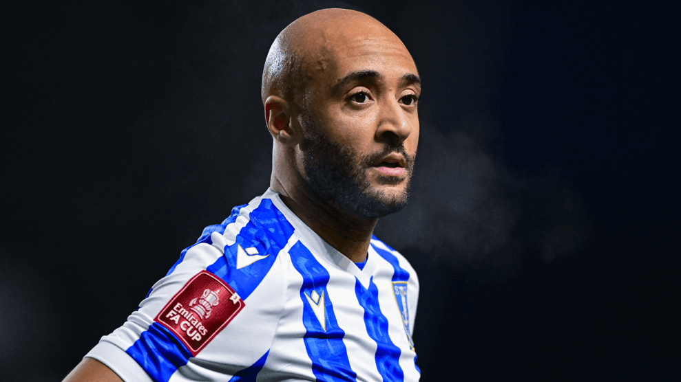 Blackburn sign ex-Southampton winger Redmond
