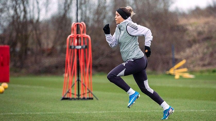 Playing football and being a mum - the 'two dreams' for Man Utd's Bizet