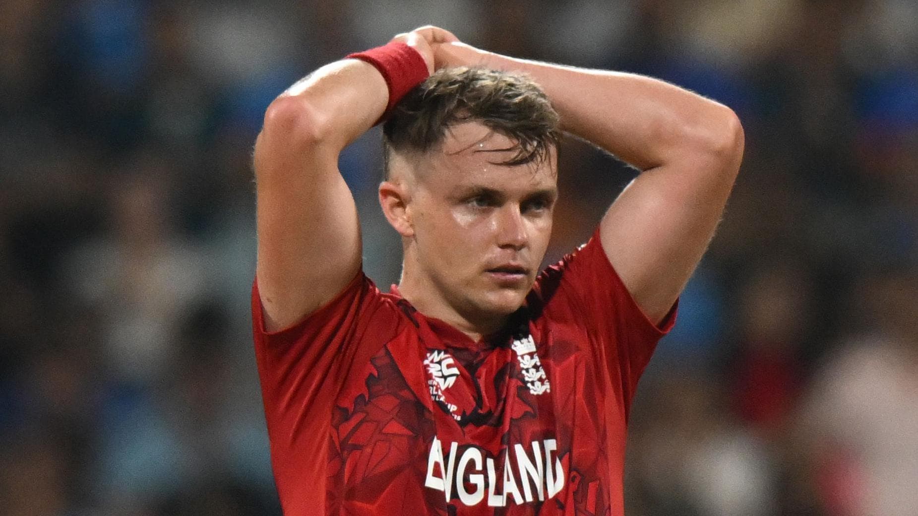 England's Curran out of IPL with injury