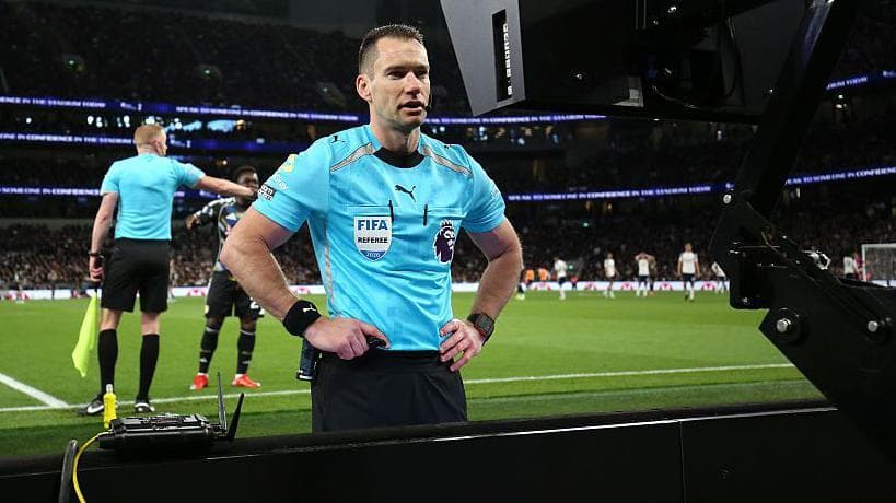 Gillett to referee Hull City v Boro play-off final