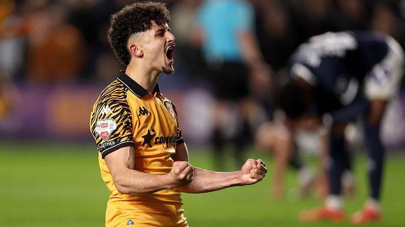 Subs guide Hull past Millwall and into play-off final