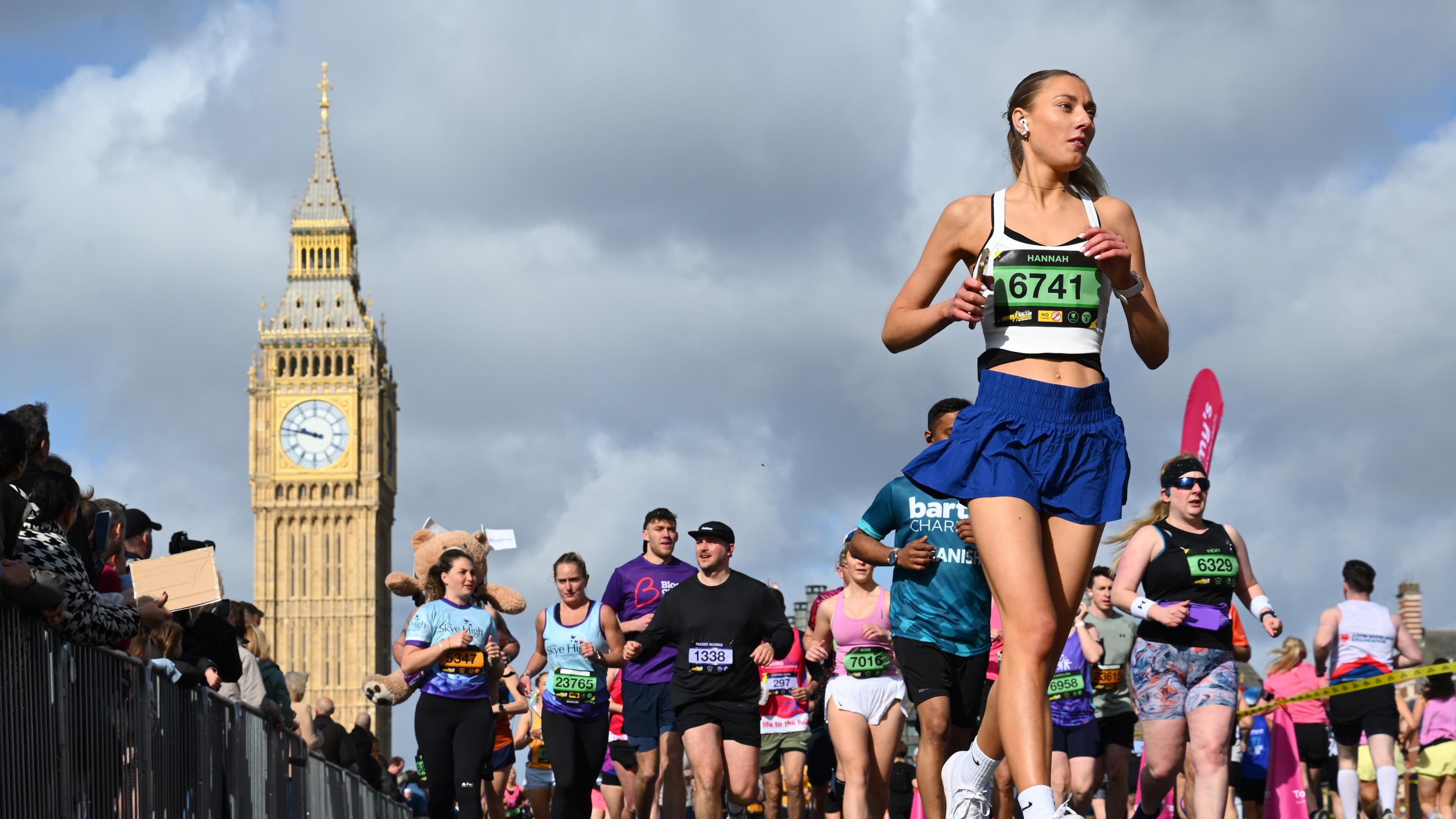 London Landmarks Half Marathon draws thousands of runners
