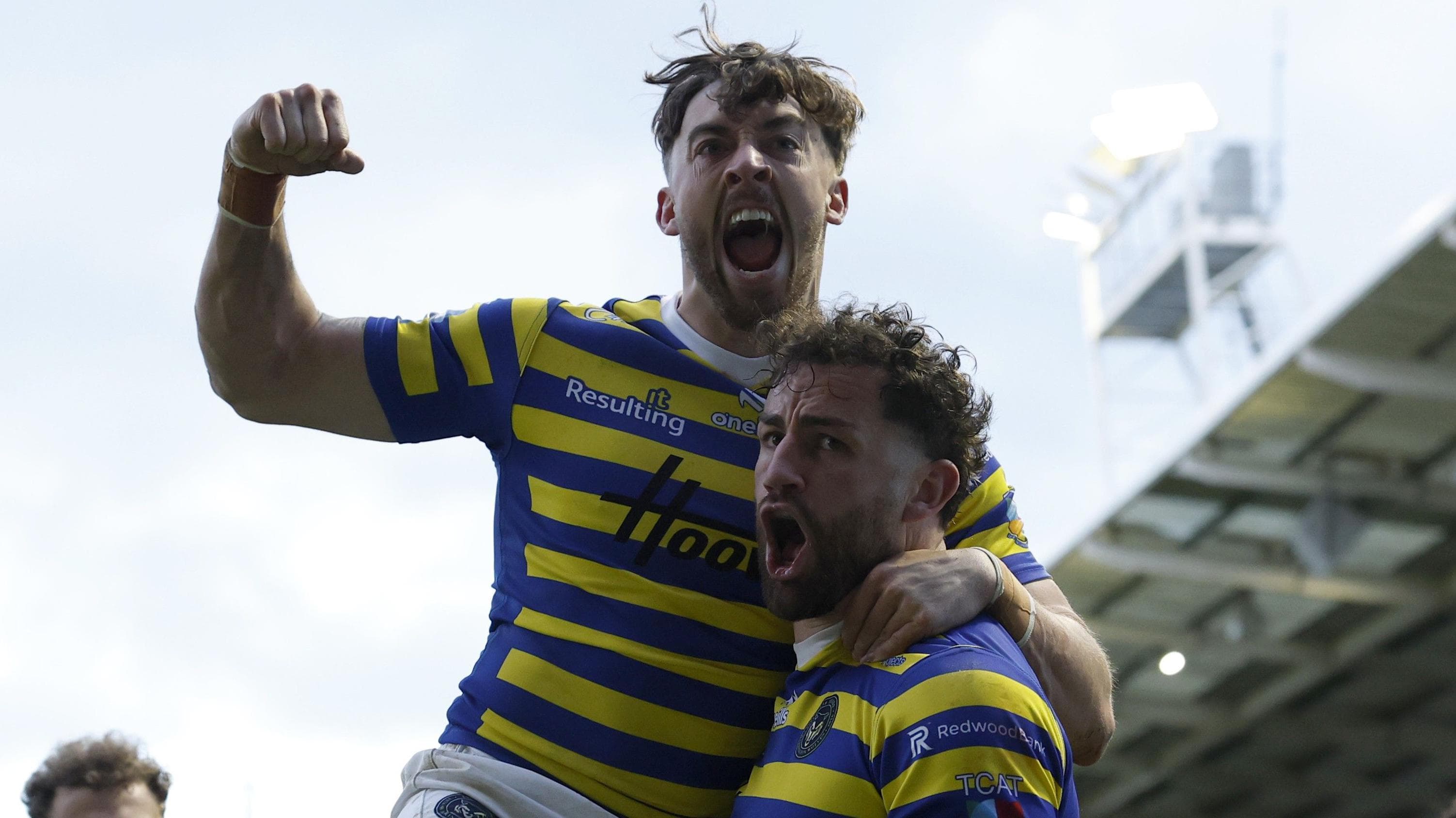 Warrington secure semi-final spot by beating Leigh