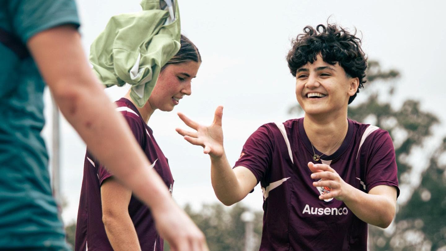 New Headline: Télesca Braces for Challenge as Iran's World Cup Team Makes Debut with Iranian Champion