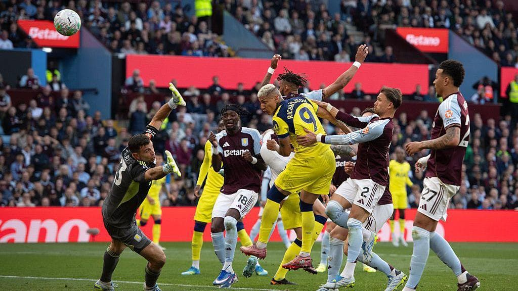 'Anxiety on the terraces' - how will Emery react?