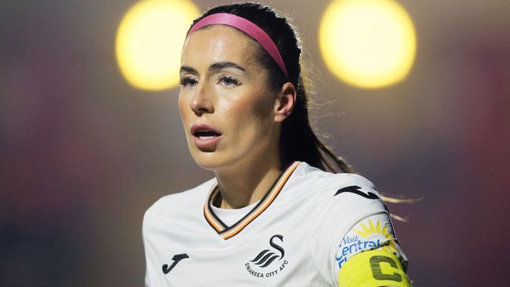 Stalwart Hosford ends long Swansea spell