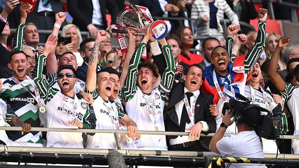 Win the first leg and keep clean sheets - how to stand a chance in the play-offs