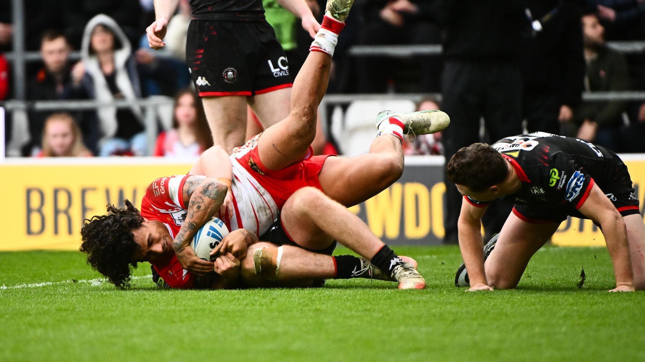 Leyland helps St Helens fight back to stun Wigan