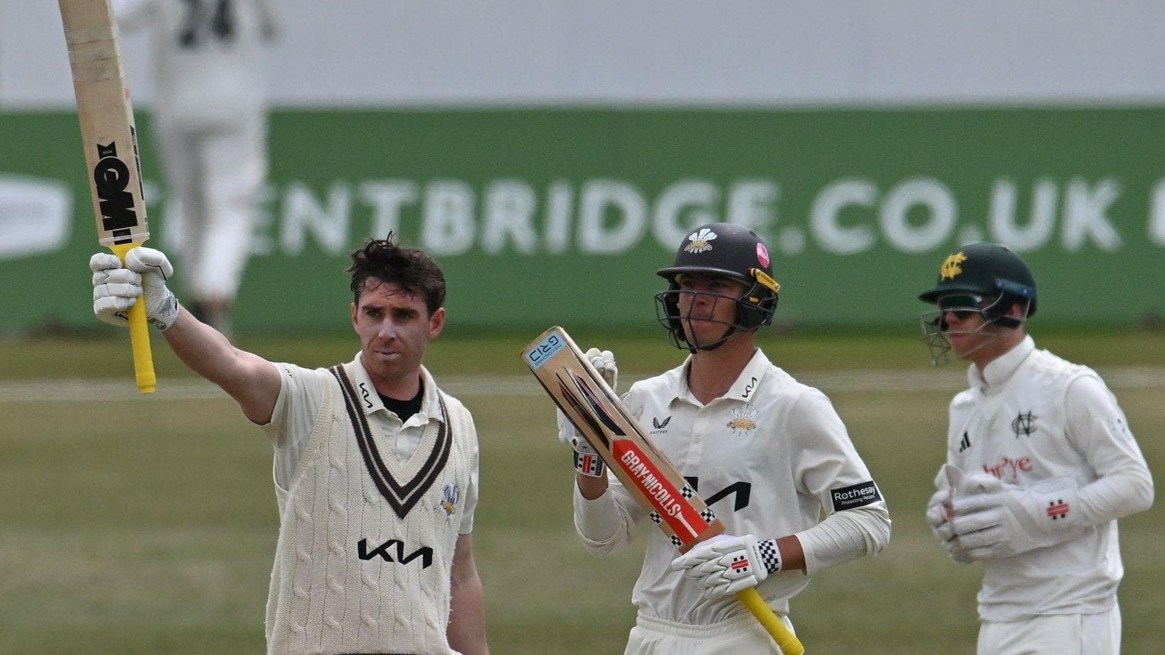 Notts v Surrey heading for draw after Lawrence ton