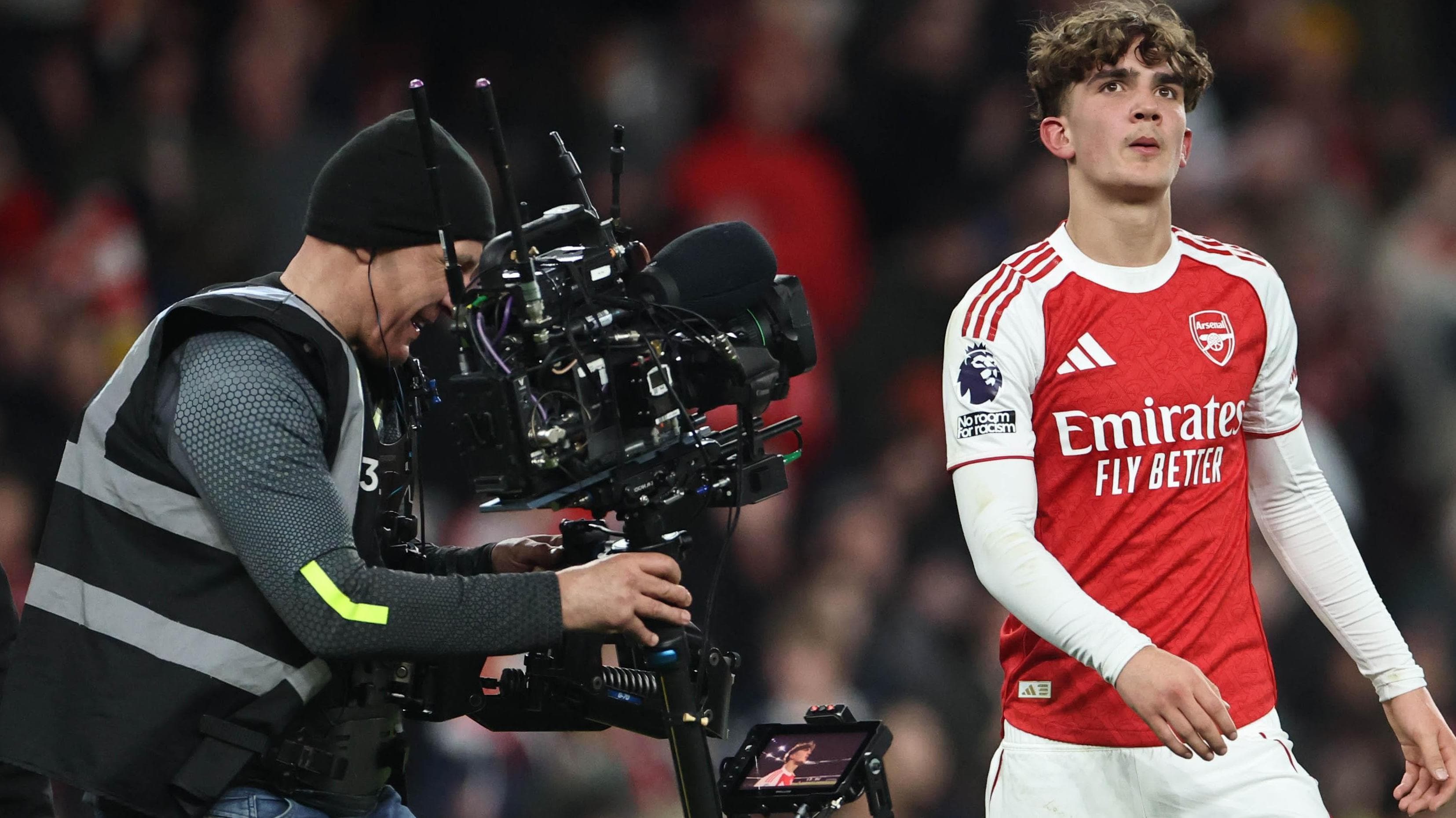 Goalkeeper's Show Stuns Liverpool as Reds Triumph Over Stalemate